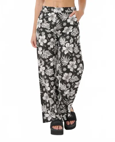 Rip Curl Keepsakes Beach Pant In Black