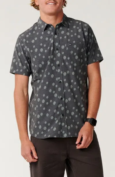 Rip Curl Sessions Aerotech Short Sleeve Performance Button-up Shirt In Black/green