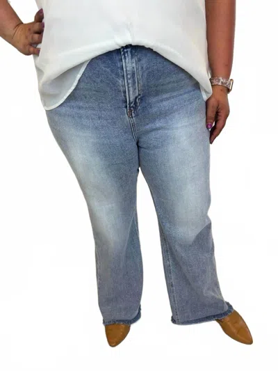 Risen Anais Ankle Wide Straight Jean - Plus In Light Wash In Blue