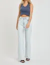 Risen High-rise Wide Leg Jeans In Medium Wash In Blue
