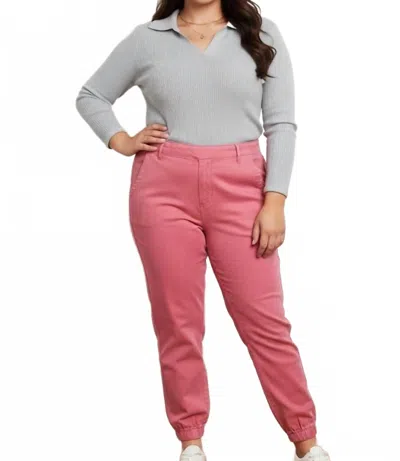 Risen High-waist Cropped Jeans In Pink