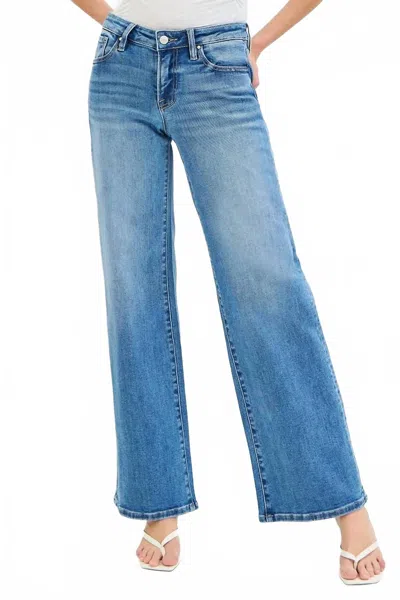 Risen Low Rise Wide Leg Jeans In Med Wash In Blue