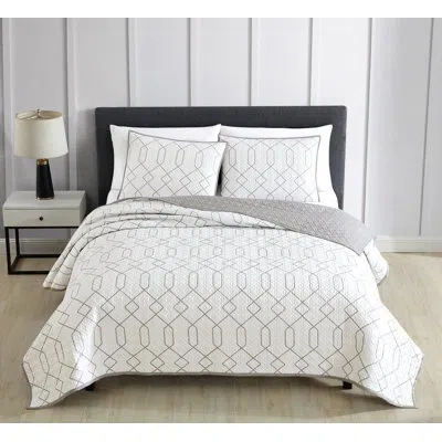 Riverbrook Home Alexander White/gray Microfiber 3 Piece Quilt Set In White,gray
