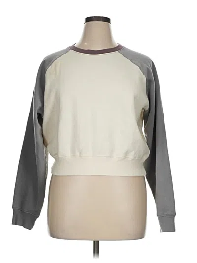 Pre-owned Rivet & Thread Sweatshirt In Gray