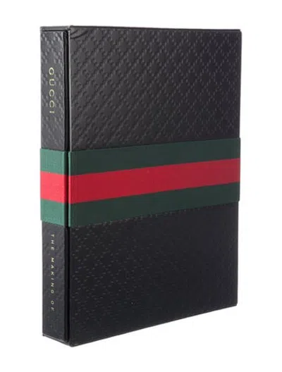 Pre-owned Rizzoli Gucci: The Making Of In Black