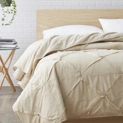 Rizzy Home Carrington Quilt In Stone