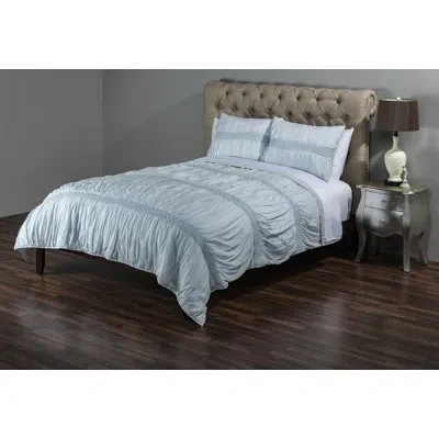 Rizzy Home Kassedy Quilt In Spa Blue