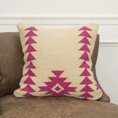 Rizzy Home Throw Pillow In Pink