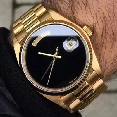Pre-owned Rlx R L X Daydate 18 K Gold Sapphire Glass 904l Stainless 2813 Movement Watch
