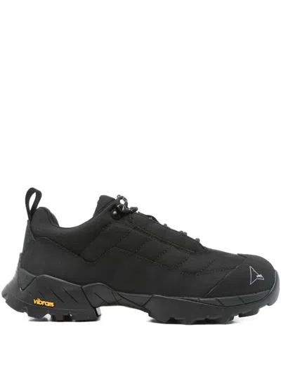 ROA ALL-BLACK LOW-PROFILE SNEAKERS WITH VIBRAM SOLE
