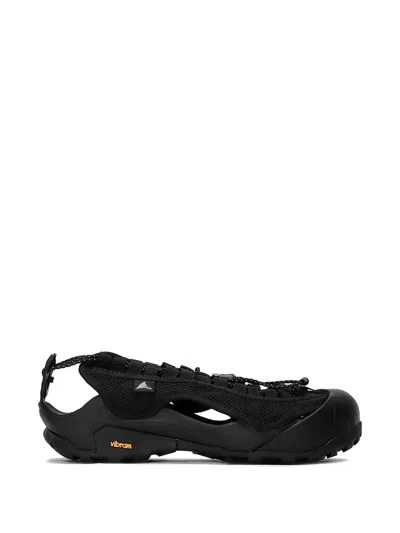 Roa Arpy Weaved Sandals In Black