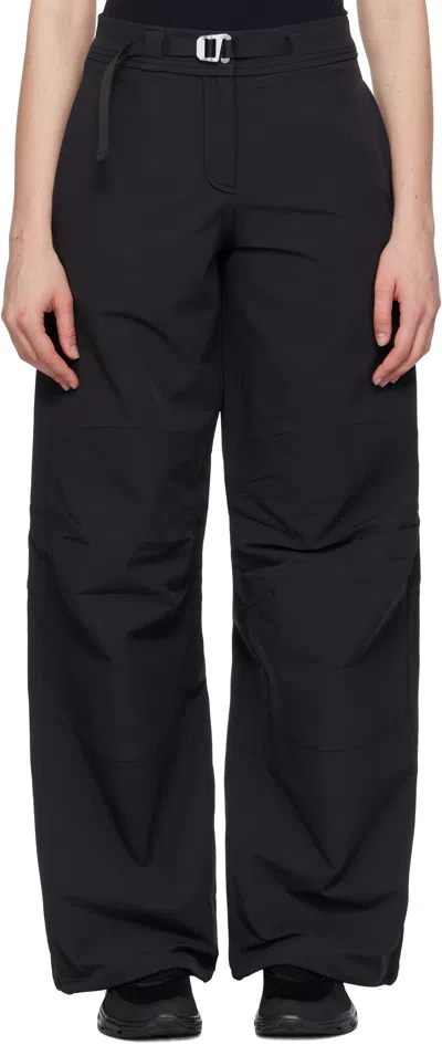 Roa Black Shaped Knee Sport Pants