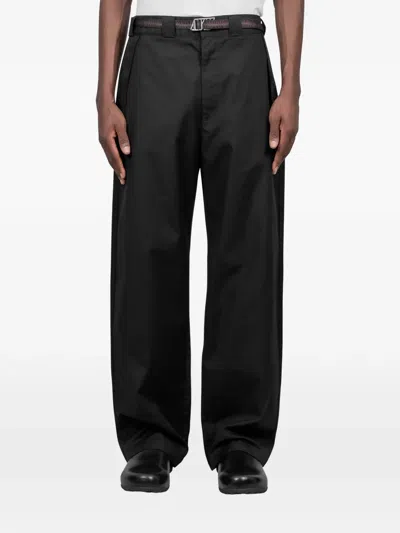 Roa Buckle-detail Trousers In Pink