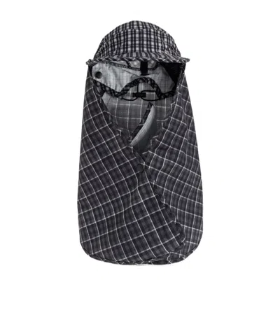 Roa Floweave Plaid Hat In Black