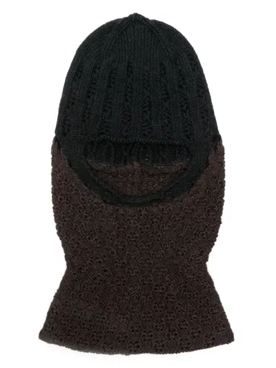 Roa Flower Stitch Balaclava In 黑色