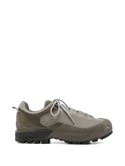 Roa "hida" Low Top Sneakers In Gray