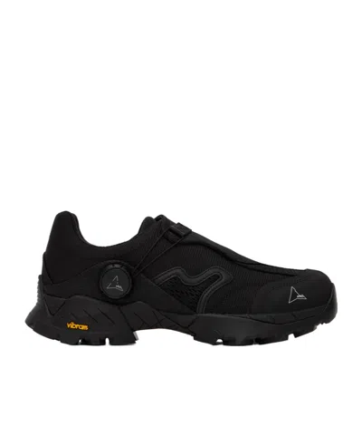 Roa Lace-up Low-cut Sneakers In Black