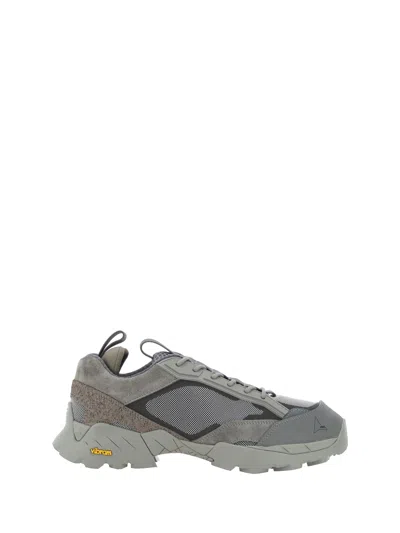 Roa Lhakpa Sneakers In Grey