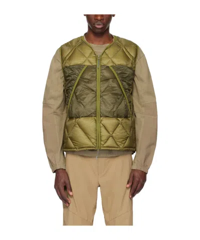 Roa Lightweight Down Vest In Green