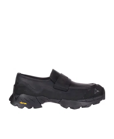 Roa Round-headed Love Shoes In Black