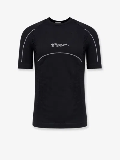 Roa Seamless Nilit Breeze Fabric T-shirt In Black