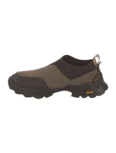 Pre-owned Roa Sneakers In Brown