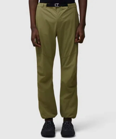 Roa Technical Pant In Aloe