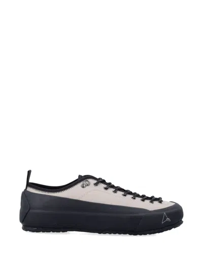 Roa Tuff Lace-up Low-top Sneakers In Black