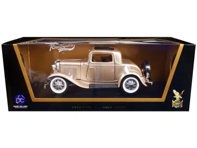 Road Signature 1932 Ford 3 Window Coupe Gold 1/18 Diecast Model Car By