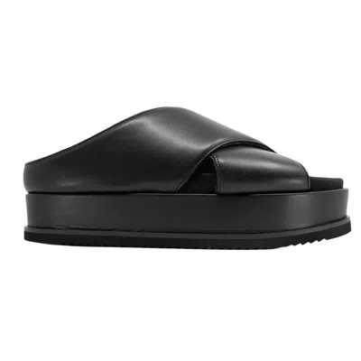 ROAM CROSS STACK PLATFORM SANDAL IN BLACK