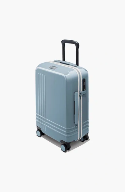 ROAM LUGGAGE ROAM LUGGAGE EXPANDABLE CARRY-ON