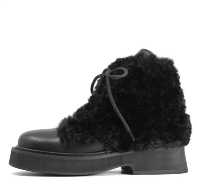 Roam Women's Cloud Moto Lace Up Boots In Black