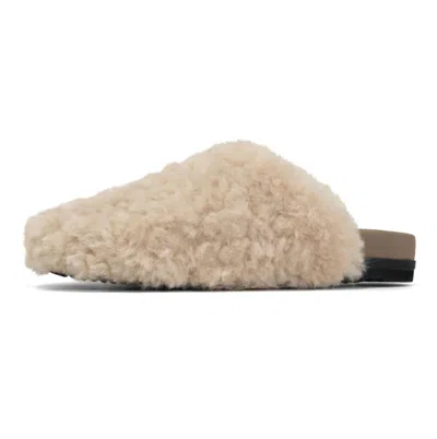 Roam Women's Cloud Slip Faux Shearling Clog In Natural In White