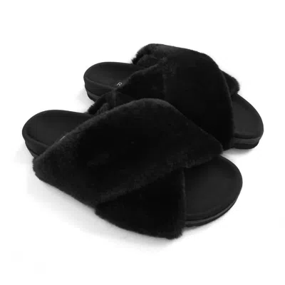 Roam Women's Mini Cloud Slippers In Black