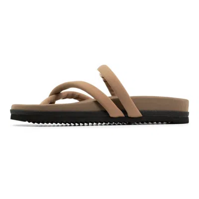 Roam Women's Whirl Sandal In Nude In Brown