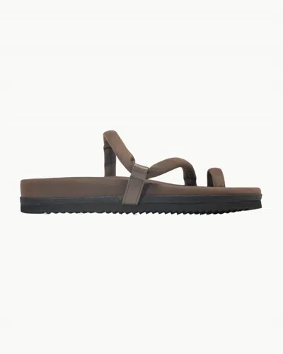 Roam Women's Whirl Sandal In Taupe In Gray