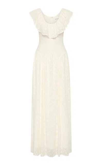 Roame. Moda Operandi In White