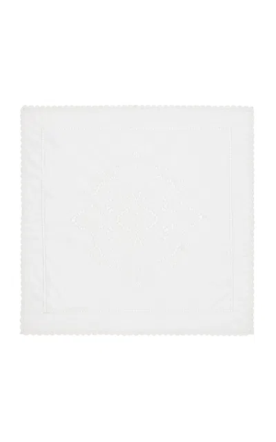 Roame. Moda Operandi In White