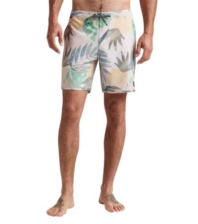 Roark Chiller Boardshorts 17" In De Palmas Multi Color