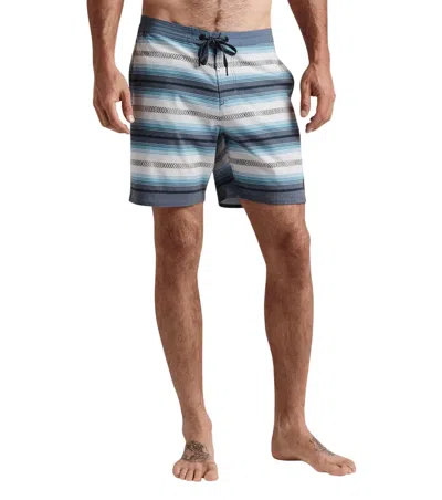 Roark Chiller Boardshorts 17" In Serape Dark Sky In Multi