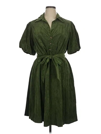 Pre-owned Robbie Bee Casual Dress In Green