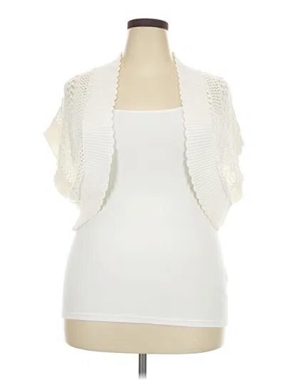 Pre-owned Robbie Bee Kimono In Ivory