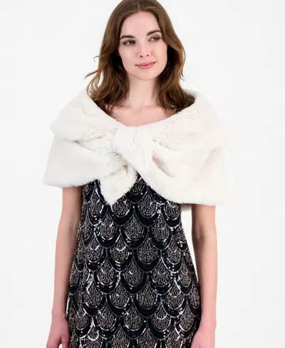 Robbie Bee Women's Faux Fur Wrap In White