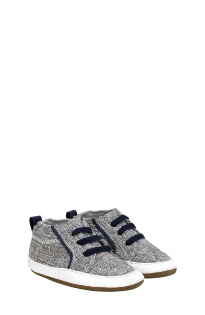 Robeez ® Kids' Atticus Crib Shoe In Gray