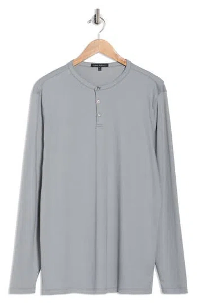 Robert Barakett Georgia Henley In Gray