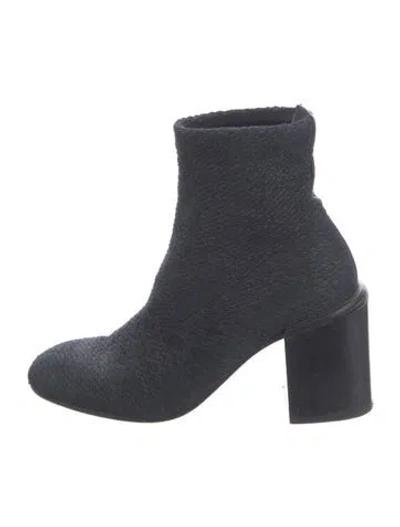 Pre-owned Robert Clergerie Boots In Blue