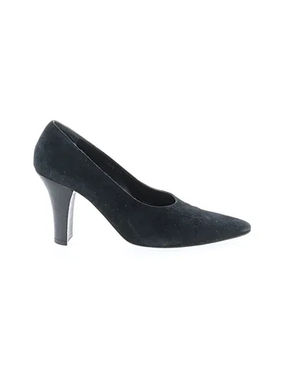 Pre-owned Robert Clergerie Heels In Black