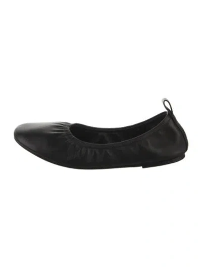 Pre-owned Robert Clergerie Leather Ballet Flats In Black