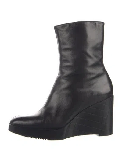 Pre-owned Robert Clergerie Leather Boots In Black