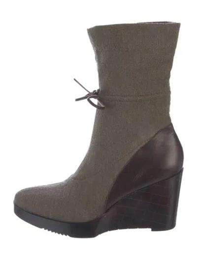 Pre-owned Robert Clergerie Leather Boots In Brown